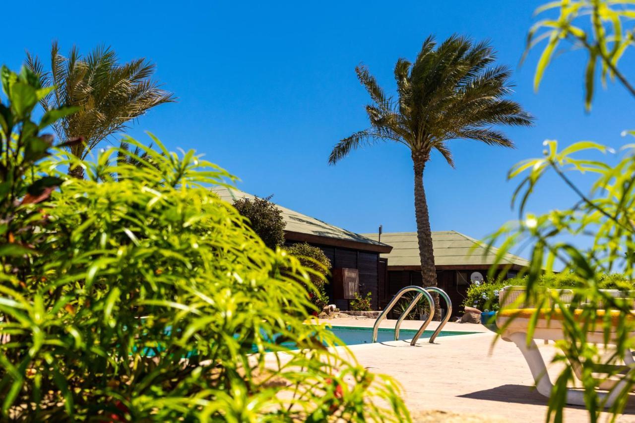 Abu Dabbab Lodge Экстерьер фото